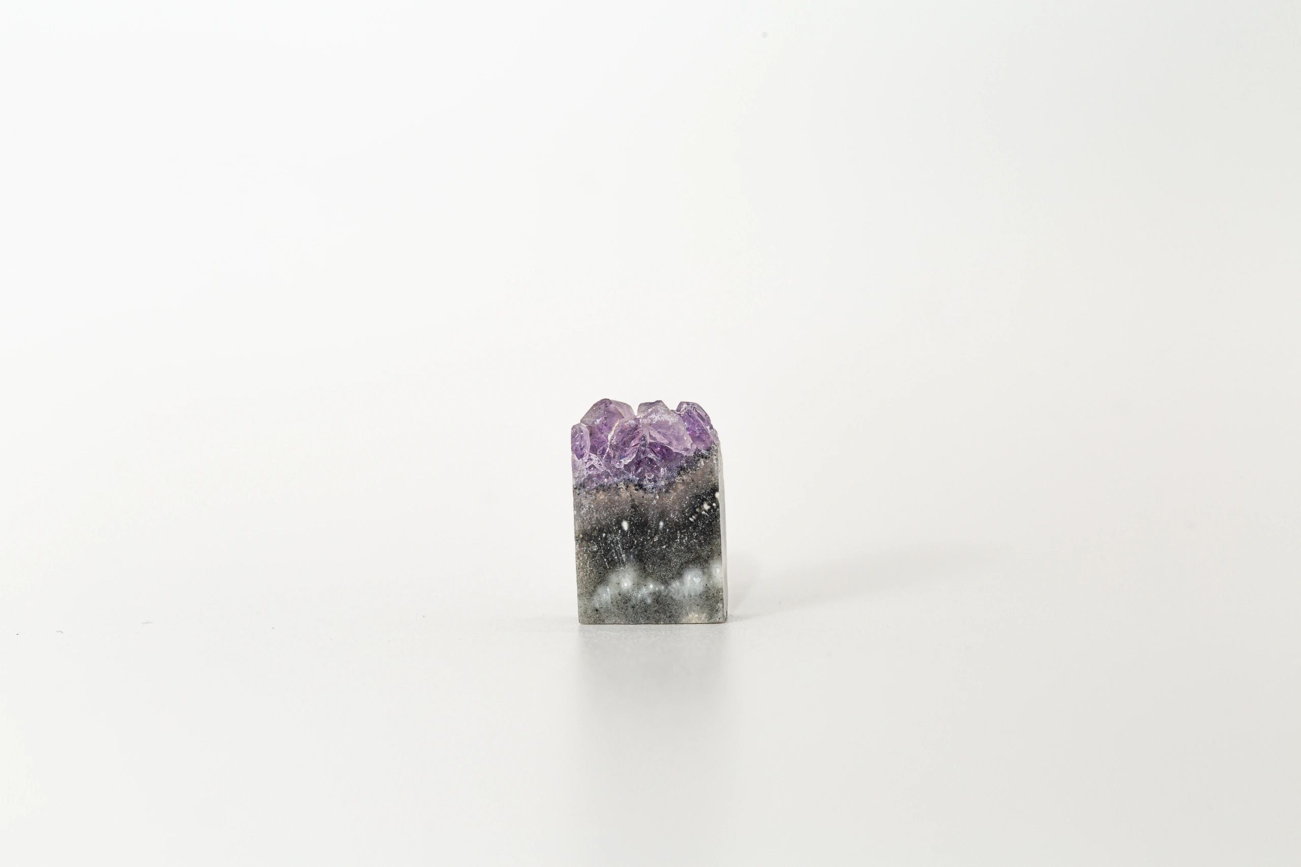 Kalistei amethyst detail